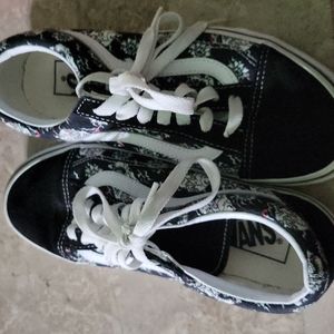 Vans shoes (never used)